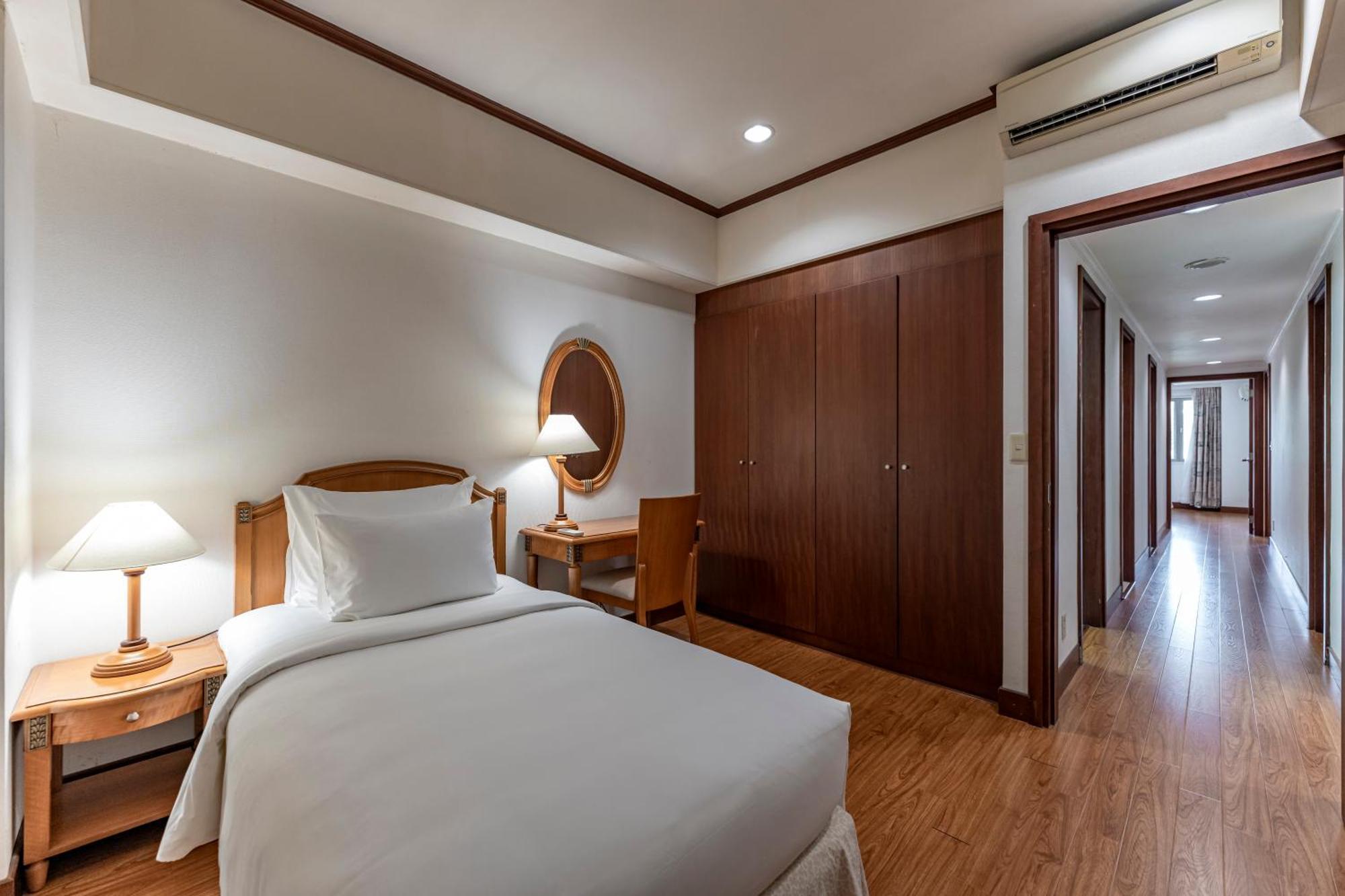 Garden View Court Suites Ho Chi Minh City Exterior photo
