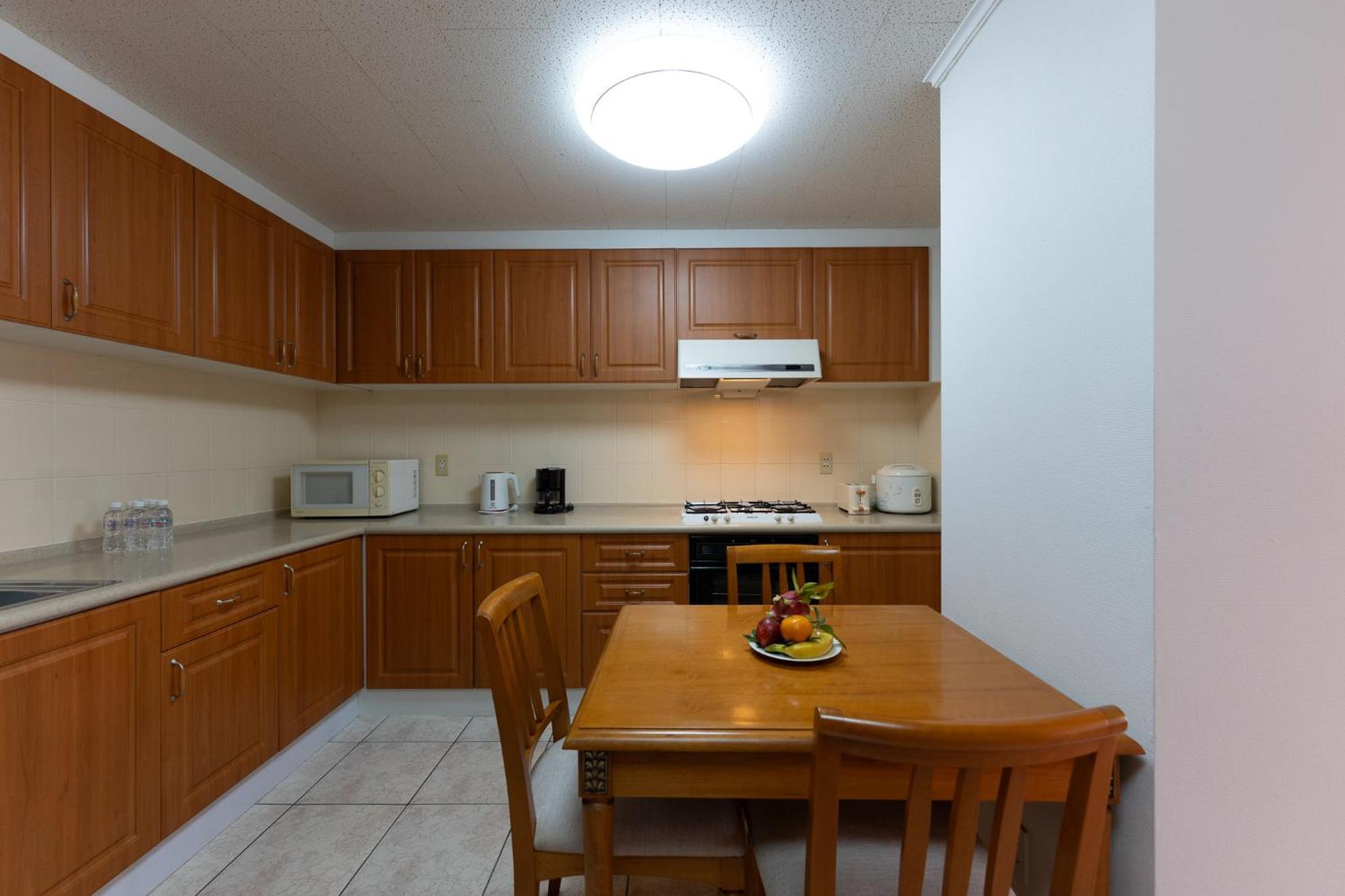 Garden View Court Suites Ho Chi Minh City Room photo